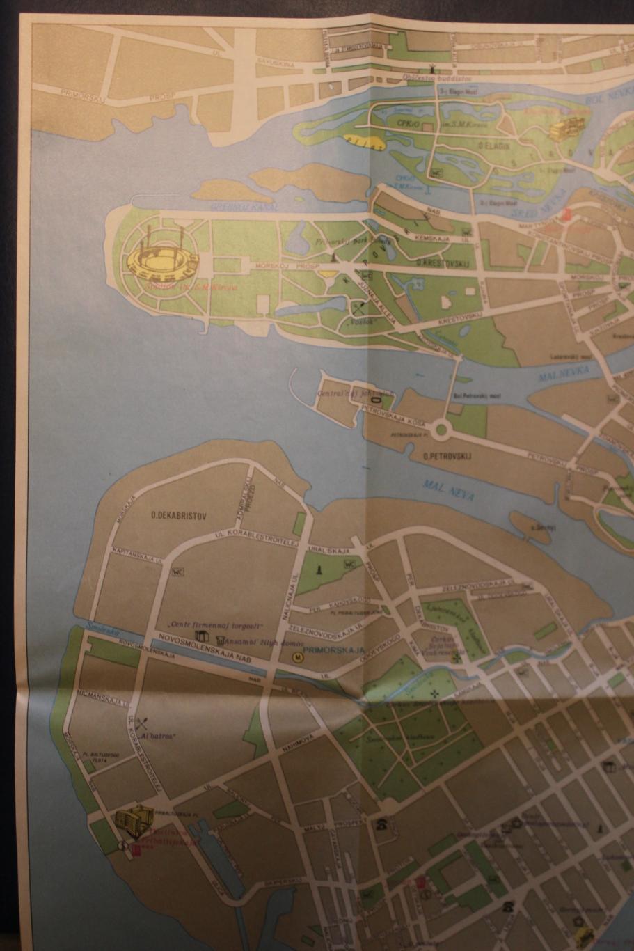 Карта-схема Санкт-Петербурга на французском языке 1990-е 3