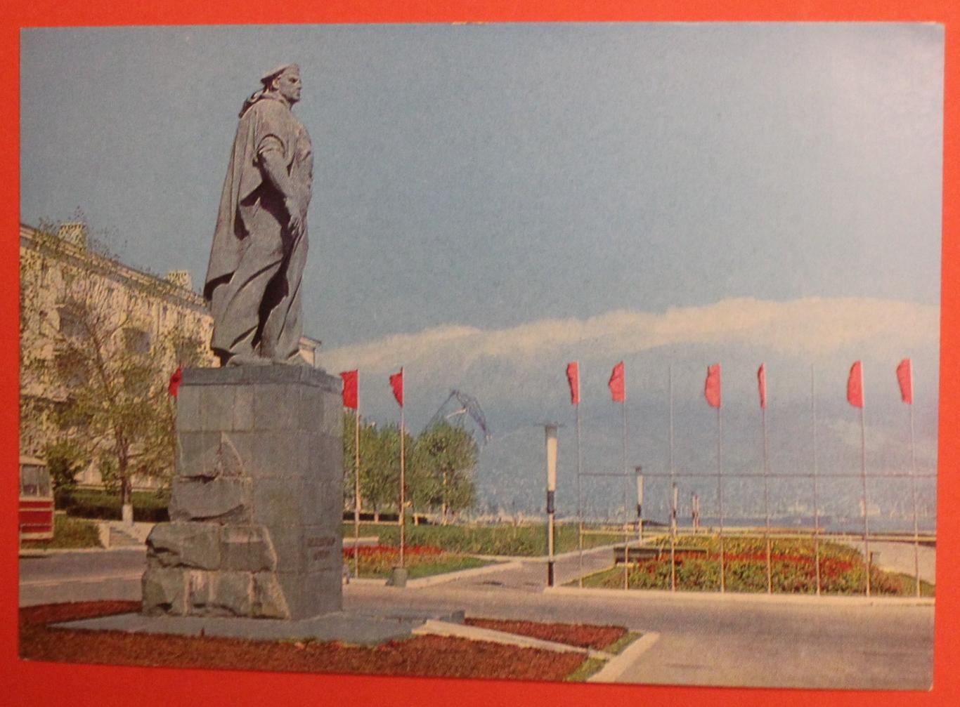 Новороссийск. Памятник неизвестному матросу