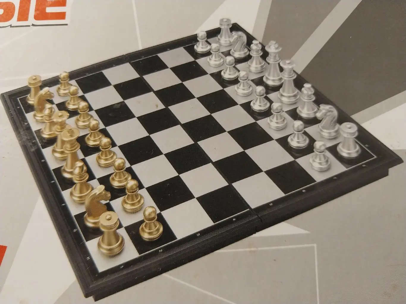 Шахматы магнитные с доской Larsen 3810A (165) 1