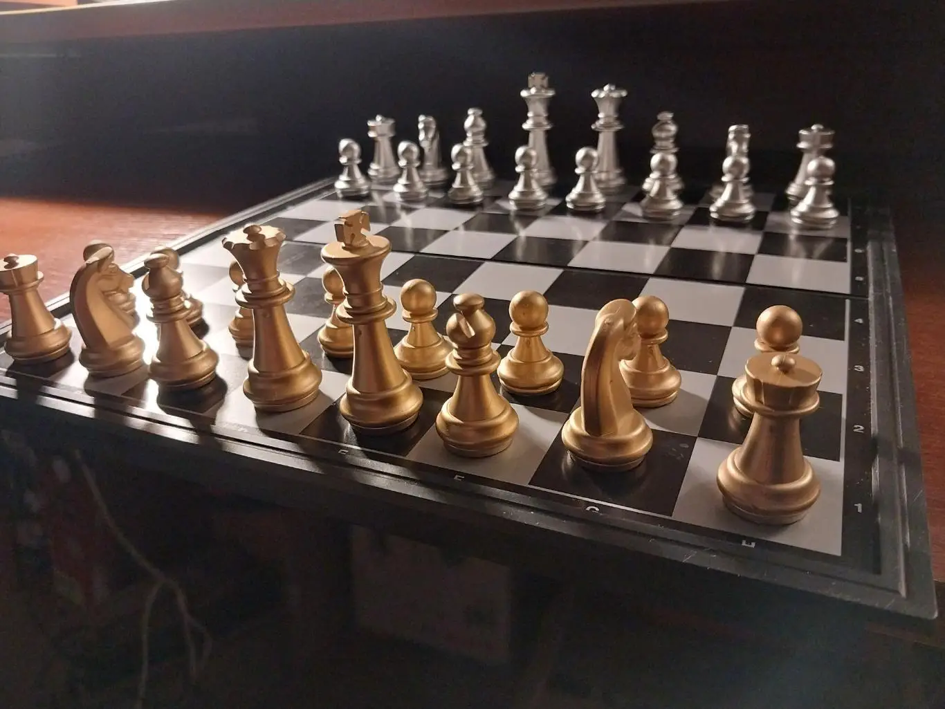 Шахматы магнитные с доской Larsen 3810A (165) 3