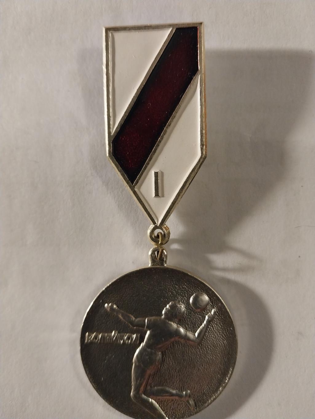 Медаль Волейбол I место