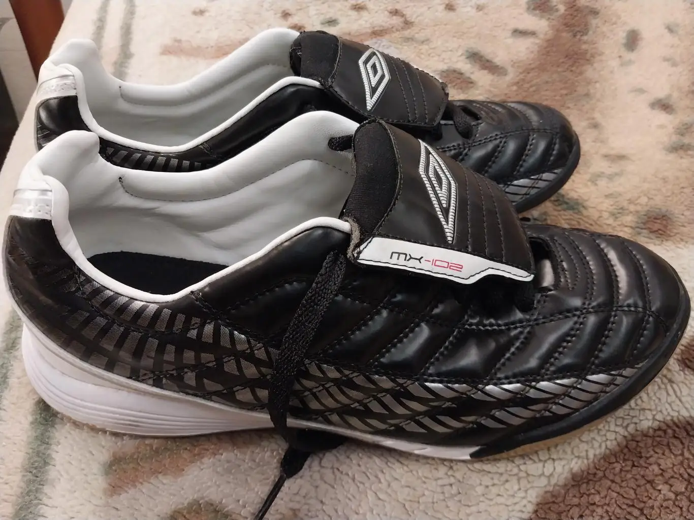 Обувь для зала UMBRO MX-102-A-IN 3