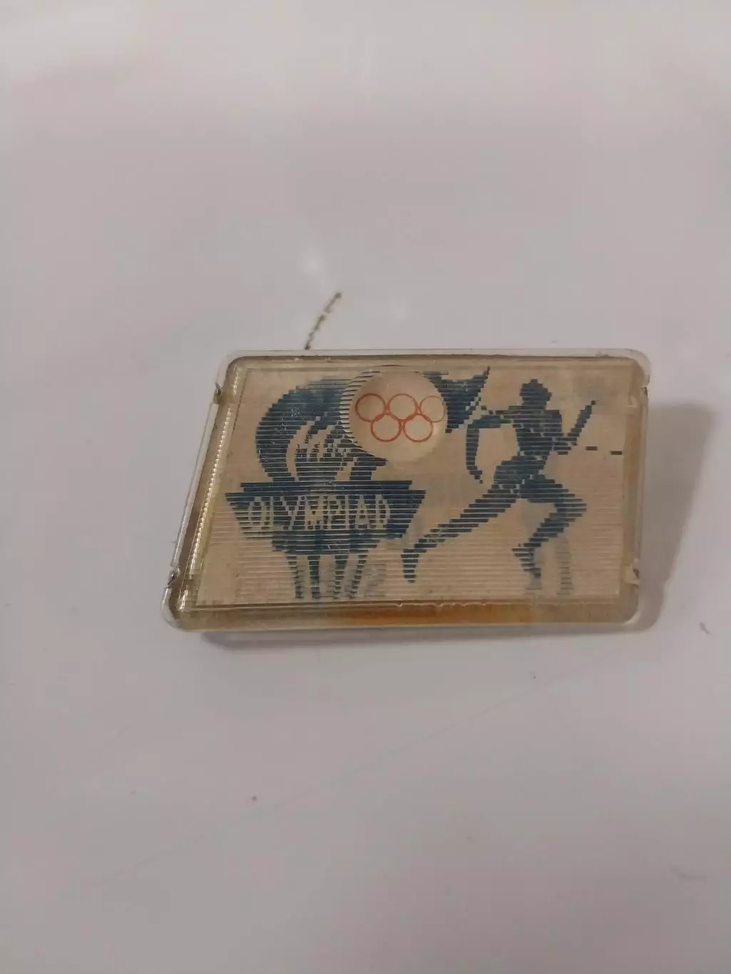 Олимпиада 1972 Переливающийся значок СССР 1