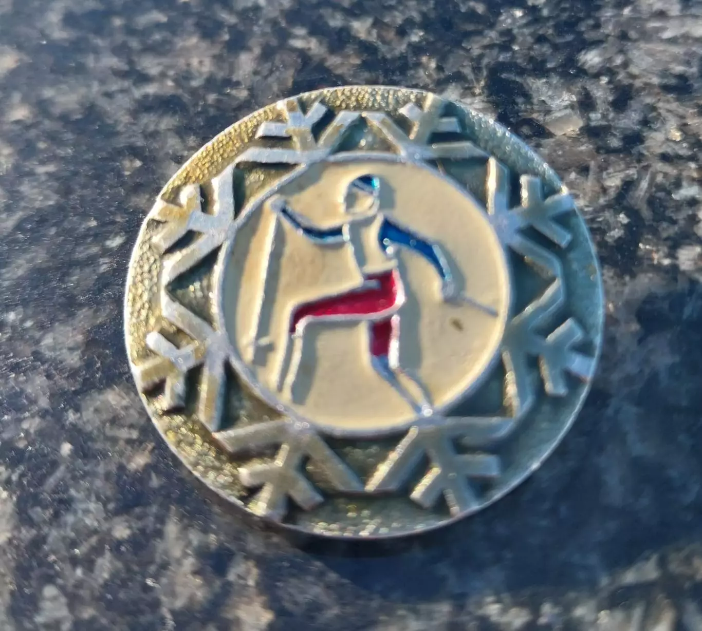 Значок Лыжные гонки, Снежинка