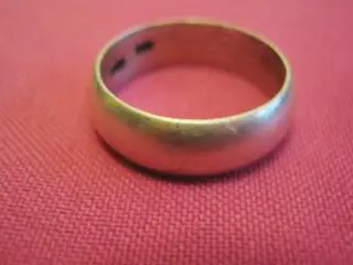 Кольцо серебро 875