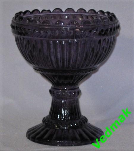 Креманка толстое фиолетовое стекло 1950 - 60 е гг.. 1
