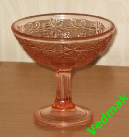 Креманка розовое стекло 1950 - 60 гг..