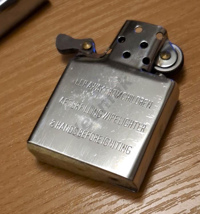 Бензиновая зажигалка ZIPPO 6