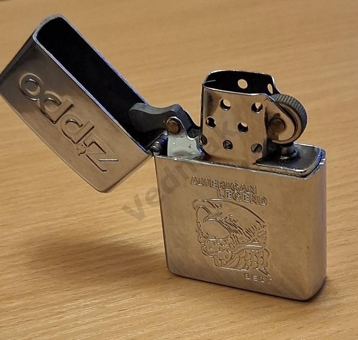 Бензиновая зажигалка ZIPPO 2