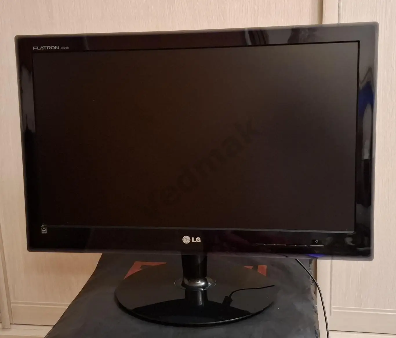 Монитор LG Flatron e2240s в ремонт 4
