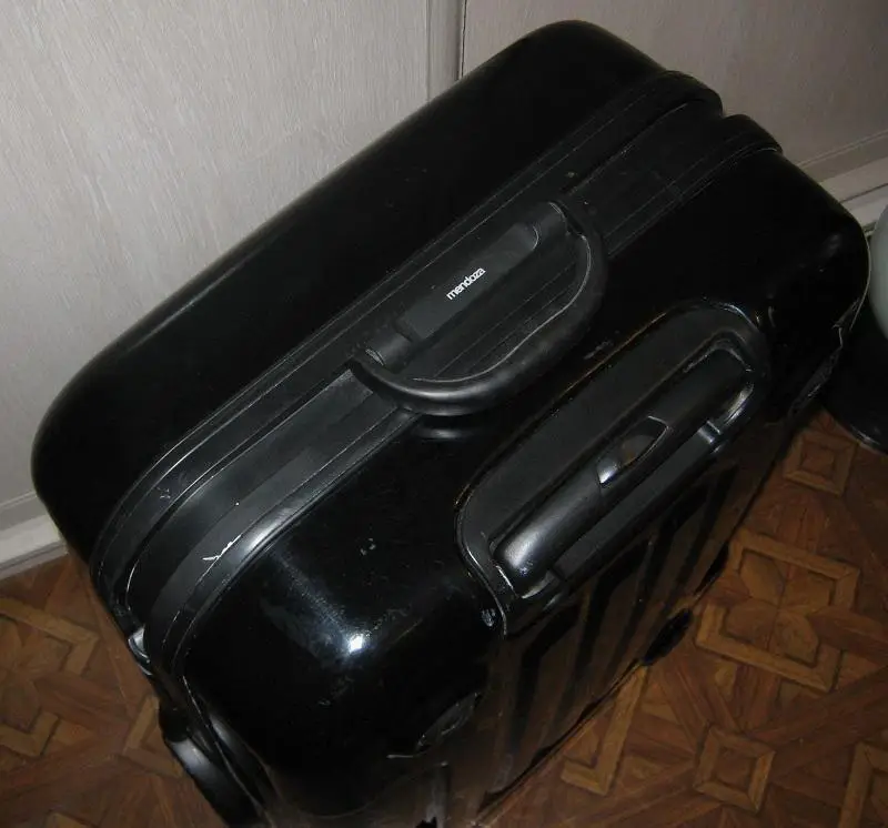 Чемодан на колёсиках MENDOZA б/у 6