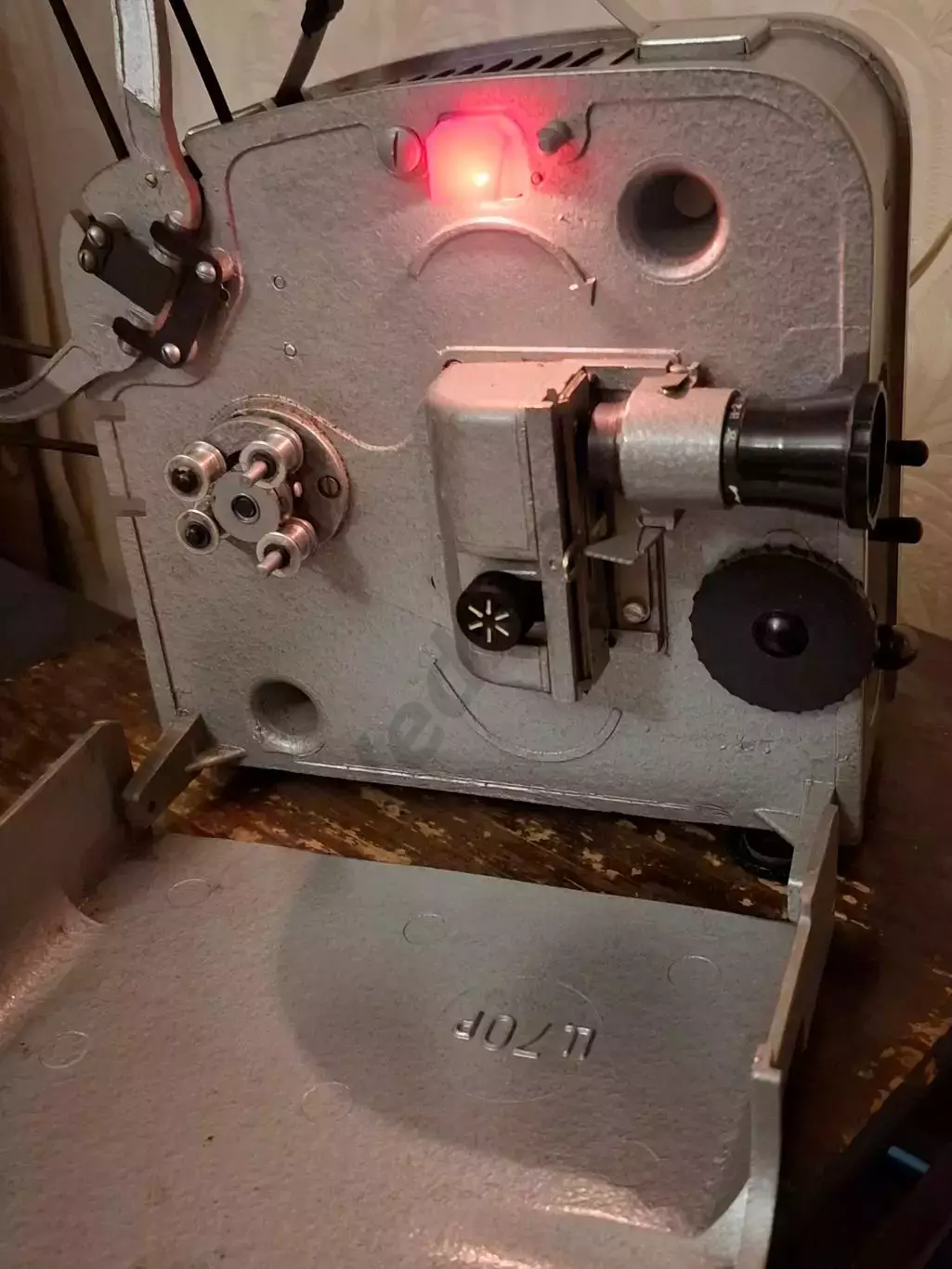 Кинопроектор ЛУЧ 2 СССР ретро винтаж 7