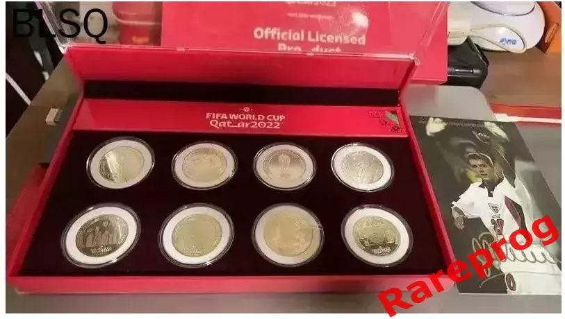 официальный лицензионный продукт 8 монет - ФИФА Чемпионат Мира ЧМ 2022 - Катар