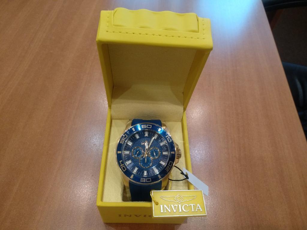часы Invicta Pro Diver 28002 Швейцария кварц силиконовый ремешок 10 АТМ