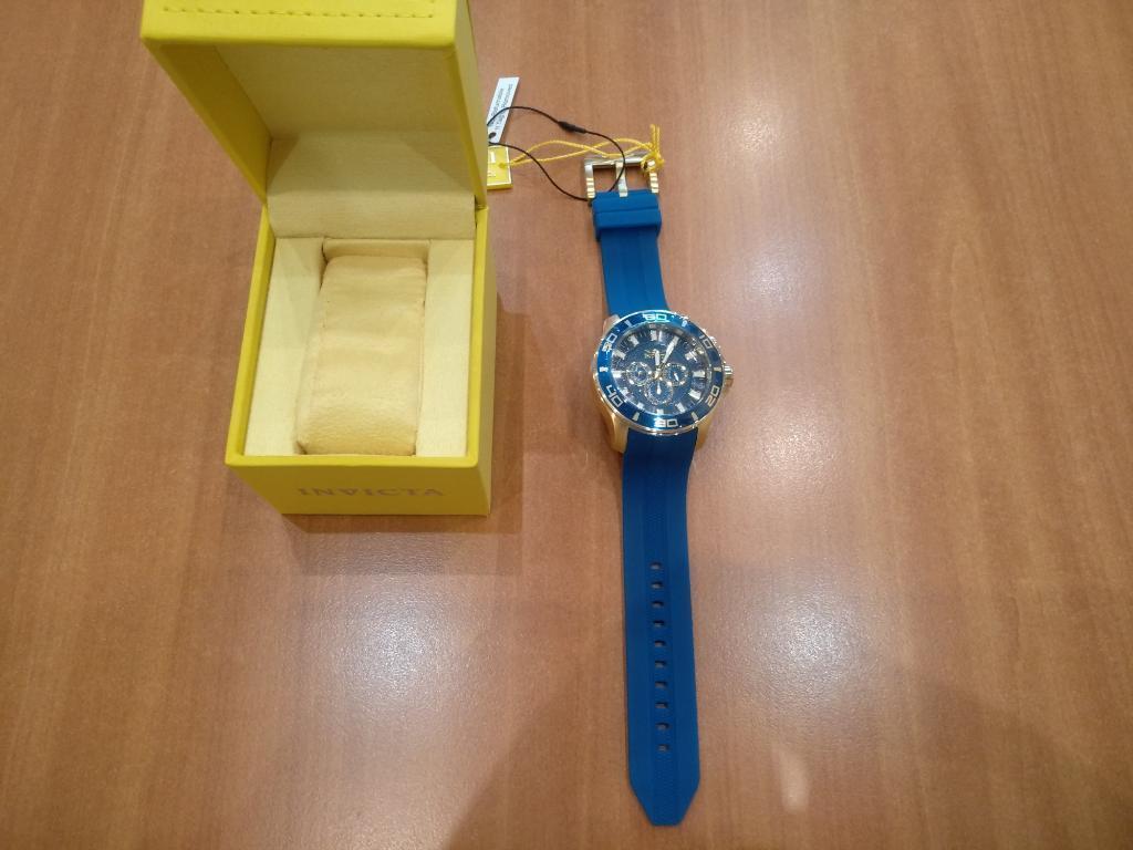 часы Invicta Pro Diver 28002 Швейцария кварц силиконовый ремешок 10 АТМ 1