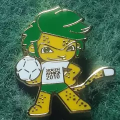 Футбол.Чемпіонат світу ФІФА.ПАР ПІВДЕННА АФРИКА 2010.талісман маскот.ЕМАЛЬ.