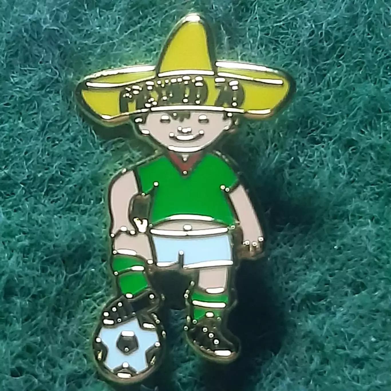 Футбол.Чемпіонат світу ФІФА.МЕКСИКА 1970.талісман маскот.ЕМАЛЬ.