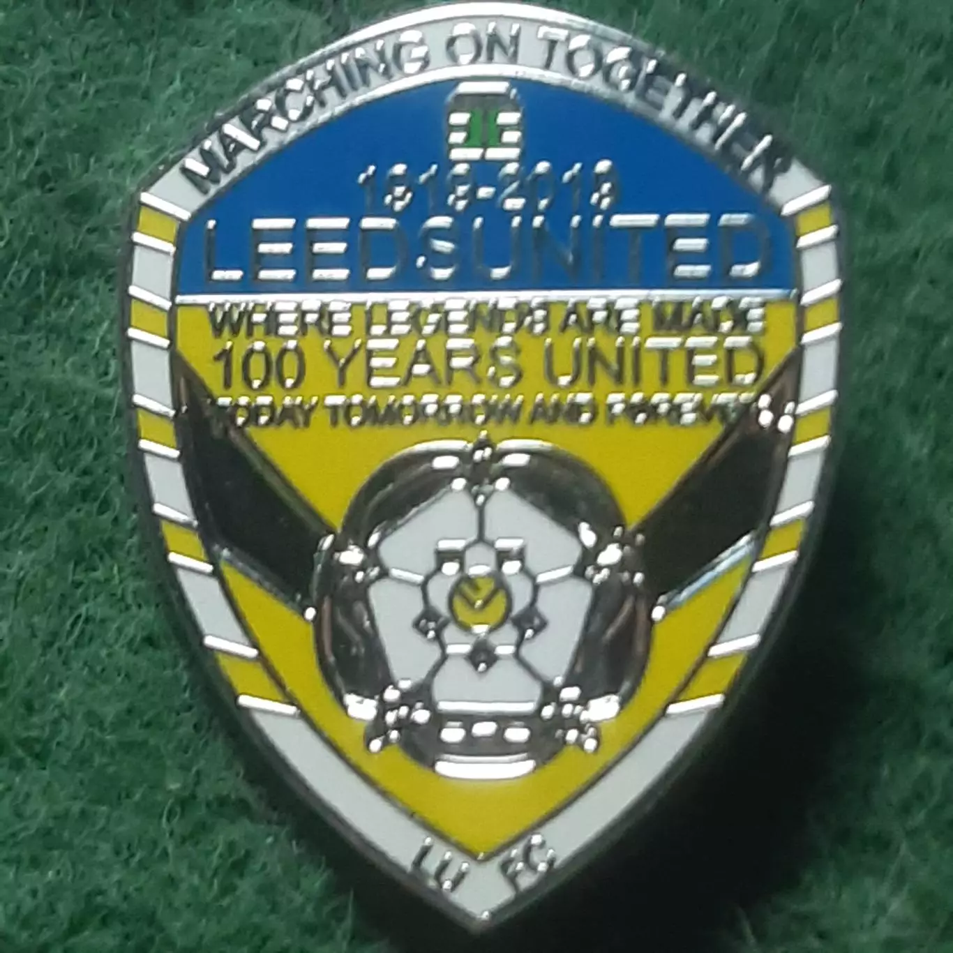 Футбол. клуб ФК ЛІДС ЮНАЙТЕД 100 років АНГЛІЯ.ЕМАЛЬ.