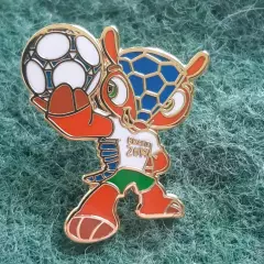 Футбол.Чемпіонат світу ФІФА.2014.БРАЗИЛІЯ.талісман маскот .ЕМАЛЬ.