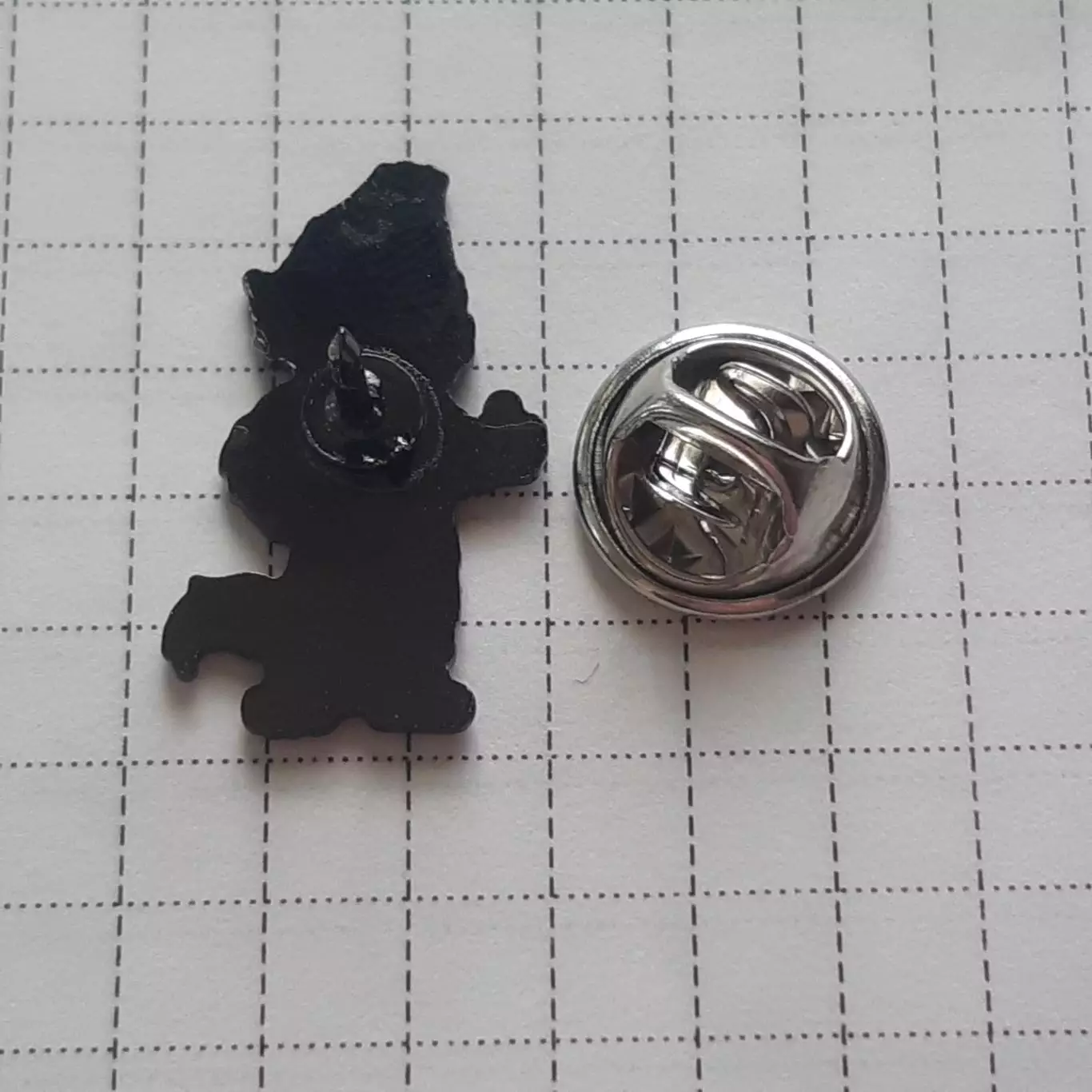 Футбол.Чемпіонат світу ФІФА.2018.талісман маскот .ЕМАЛЬ. 1