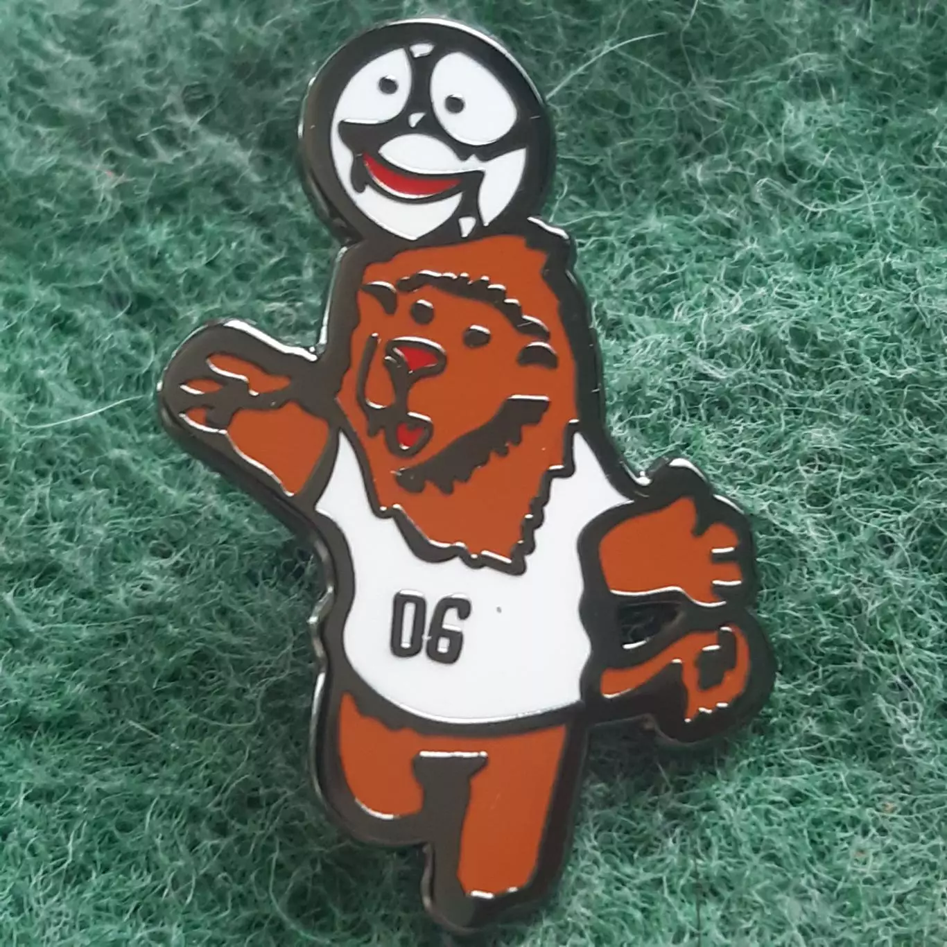 Футбол.Чемпіонат світу ФІФА.2006. НІМЕЧЧИНА.талісман маскот .ЕМАЛЬ.