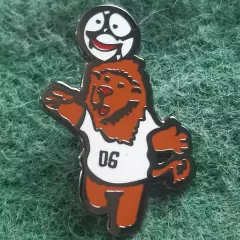 Футбол.Чемпіонат світу ФІФА.2006. НІМЕЧЧИНА.талісман маскот .ЕМАЛЬ.