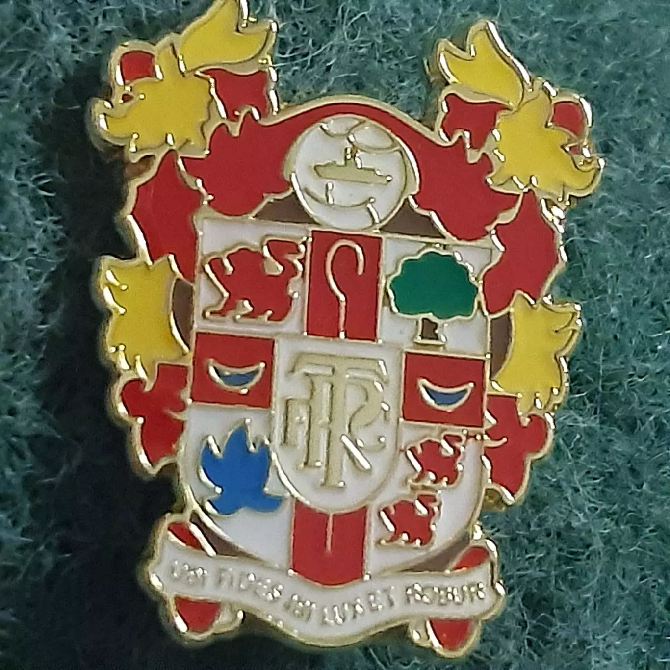 Футбол. клуб ФК.ТРАНМЕР РОВЕРЗ АНГЛІЯ.ЕМАЛЬ.