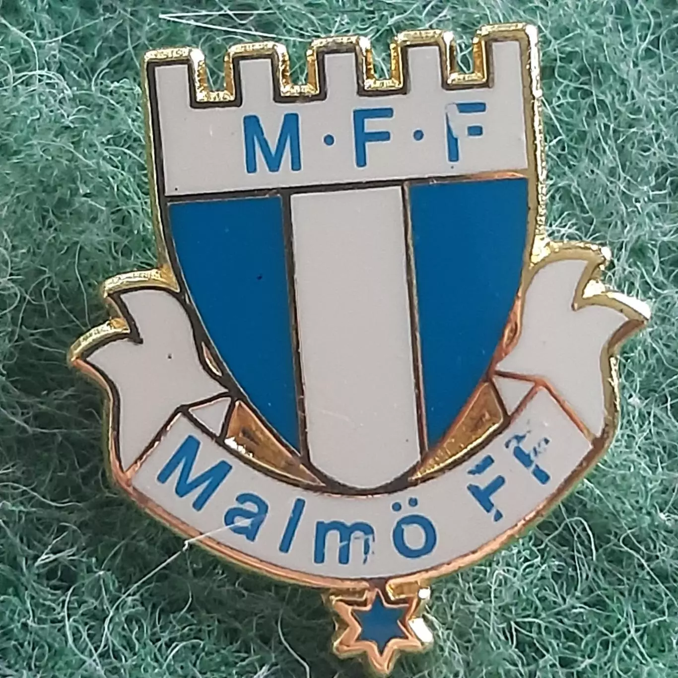 Футбол.клуб.ФК. МАЛЬМЕ ШВЕЦІЯ. ЕМАЛЬ