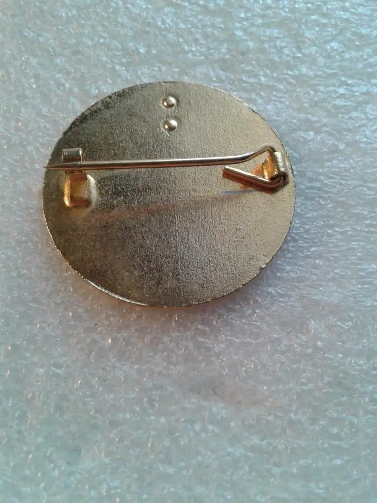 Футбол.ФК Ливерпуль 1981-82. старая ЭМАЛЬ. д=32 1