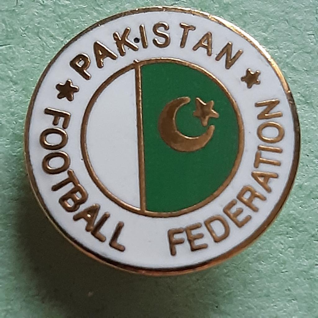 Футбол.Федерация футбола Пакистан.ЭМАЛЬ.90-е гг.firmenstempel CR MURRAY Ltd. 1