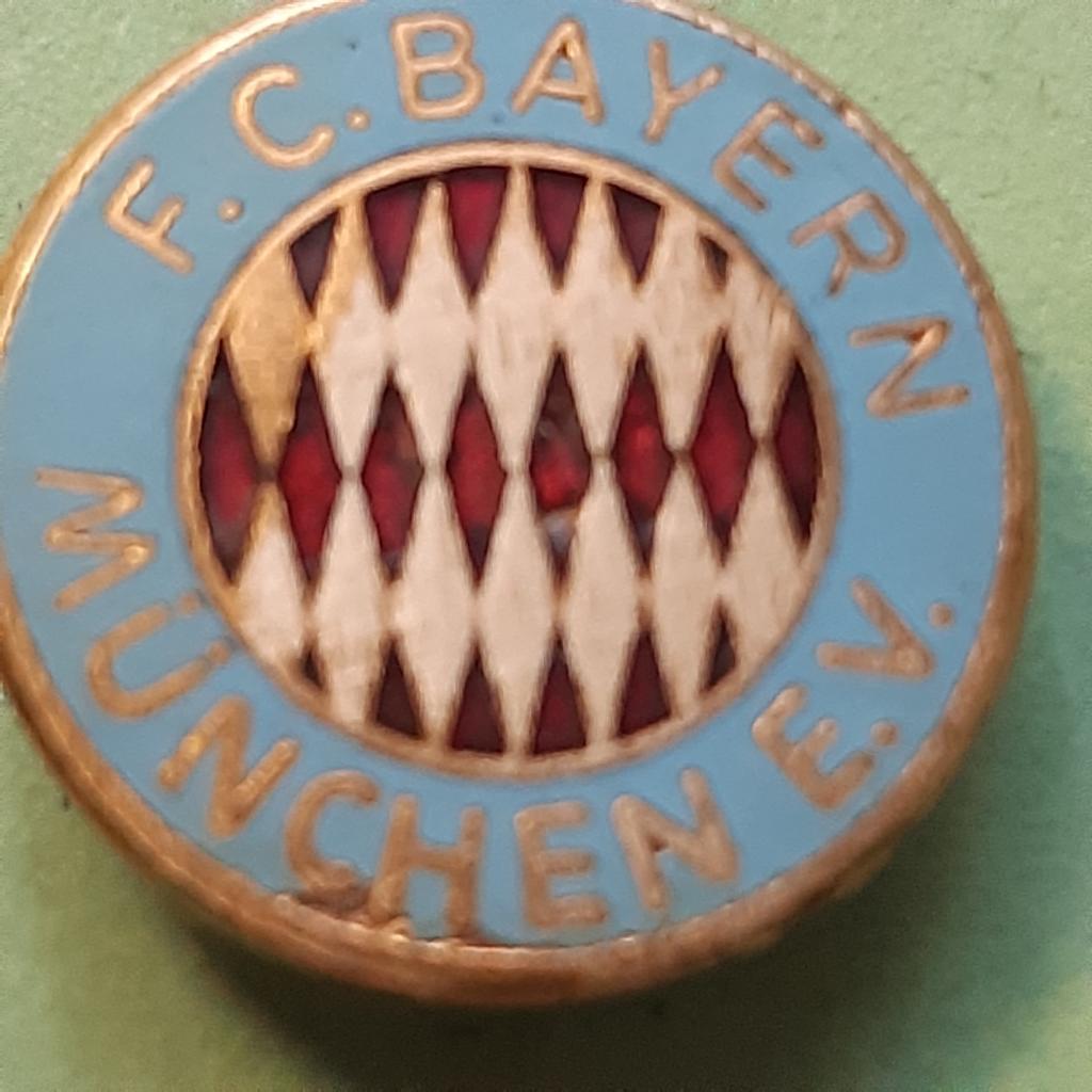 Футбол.клуб.ФК Бавария Мюнхен Германия.1970-е гг.игла ЭМАЛЬ.