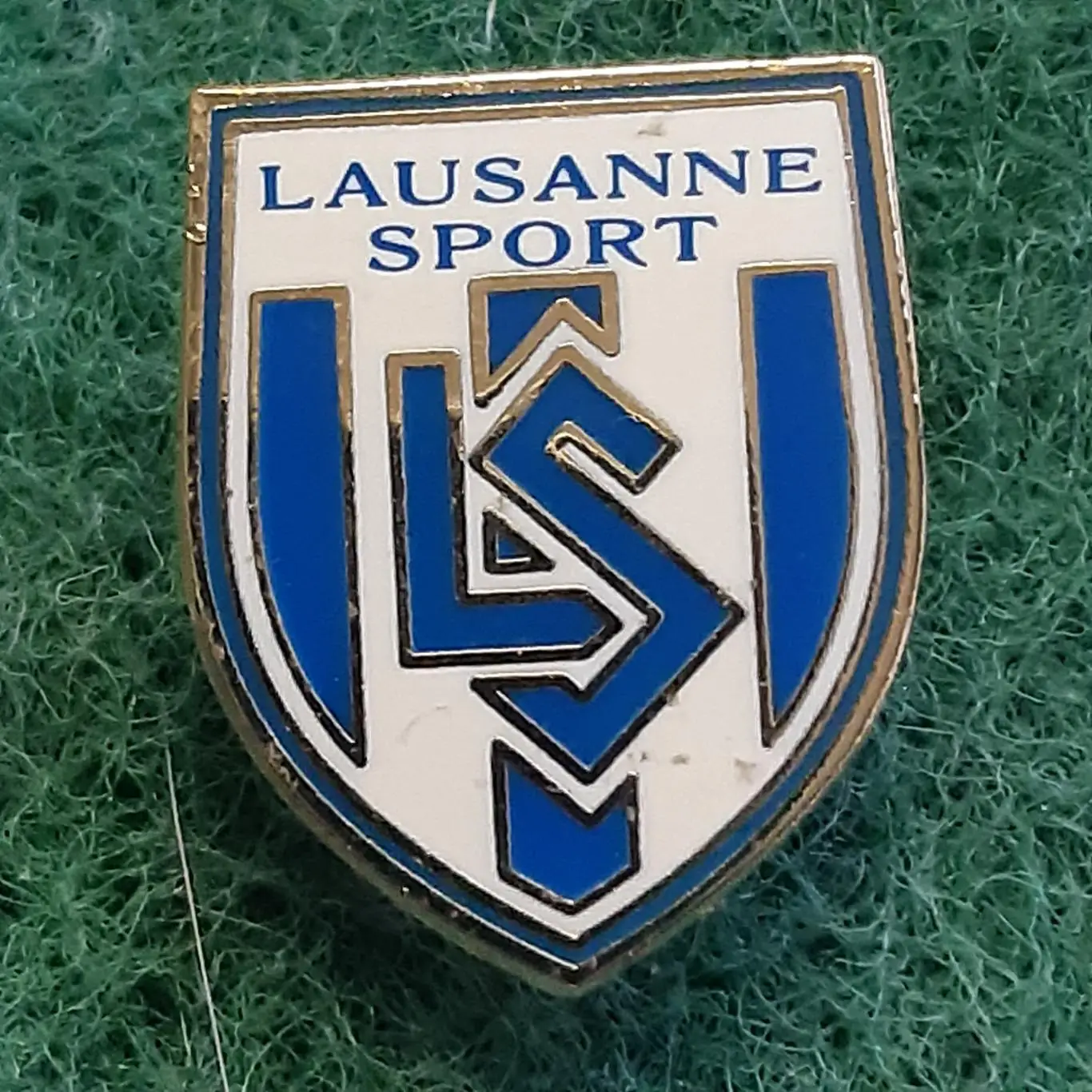 Футбол.клуб.ФК Лозанна Швейцария.ЭМАЛЬ.