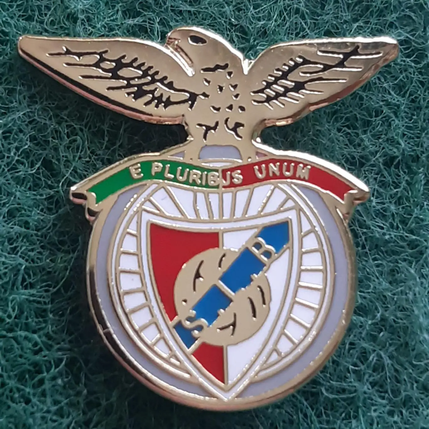 Футбол.клуб.ФК.БЕНФІКА ПОРТУГАЛІЯ.ЕМАЛЬ