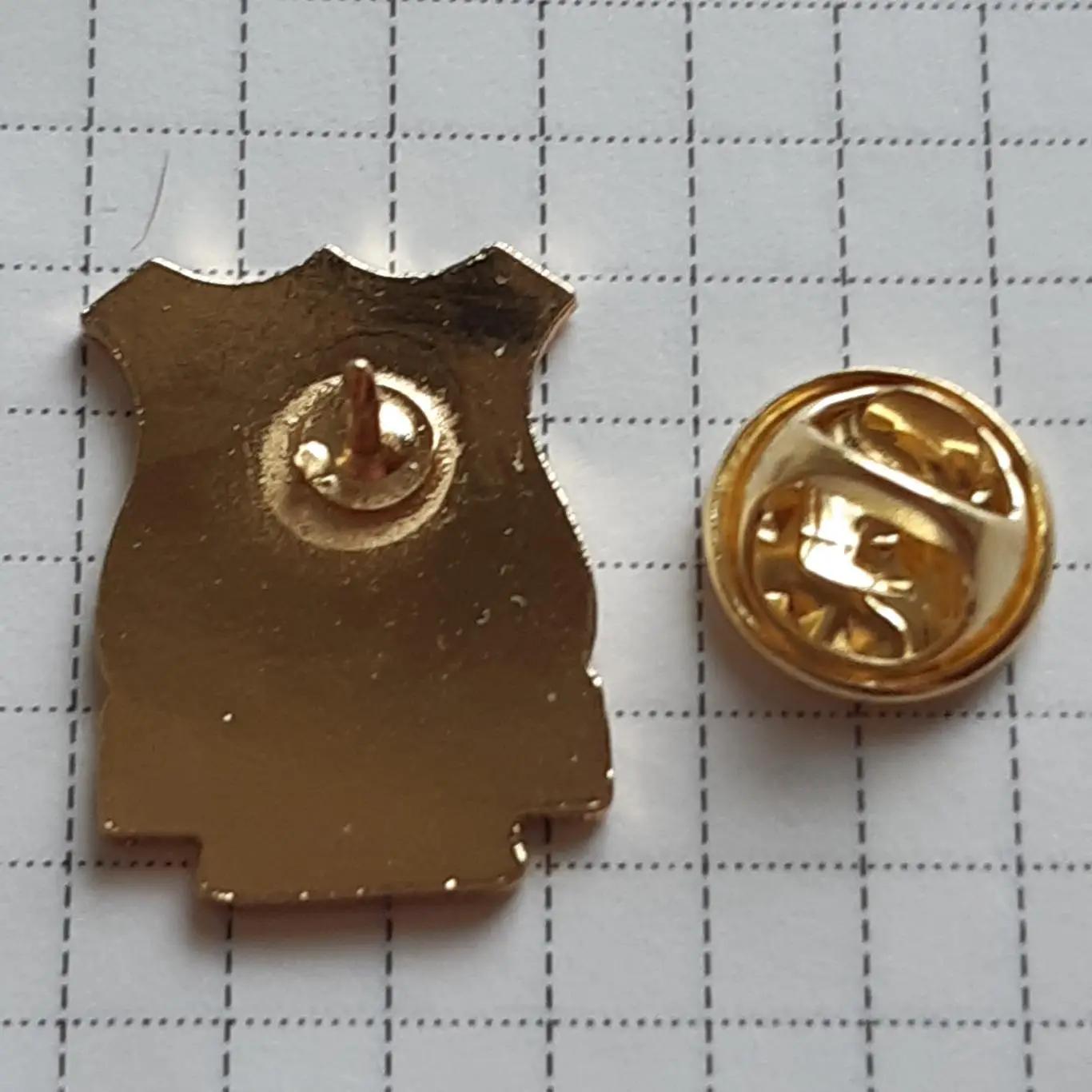 Футбол.клуб.ФК. РЕКСЕМ АНГЛІЯ. ЕМАЛЬ. 1