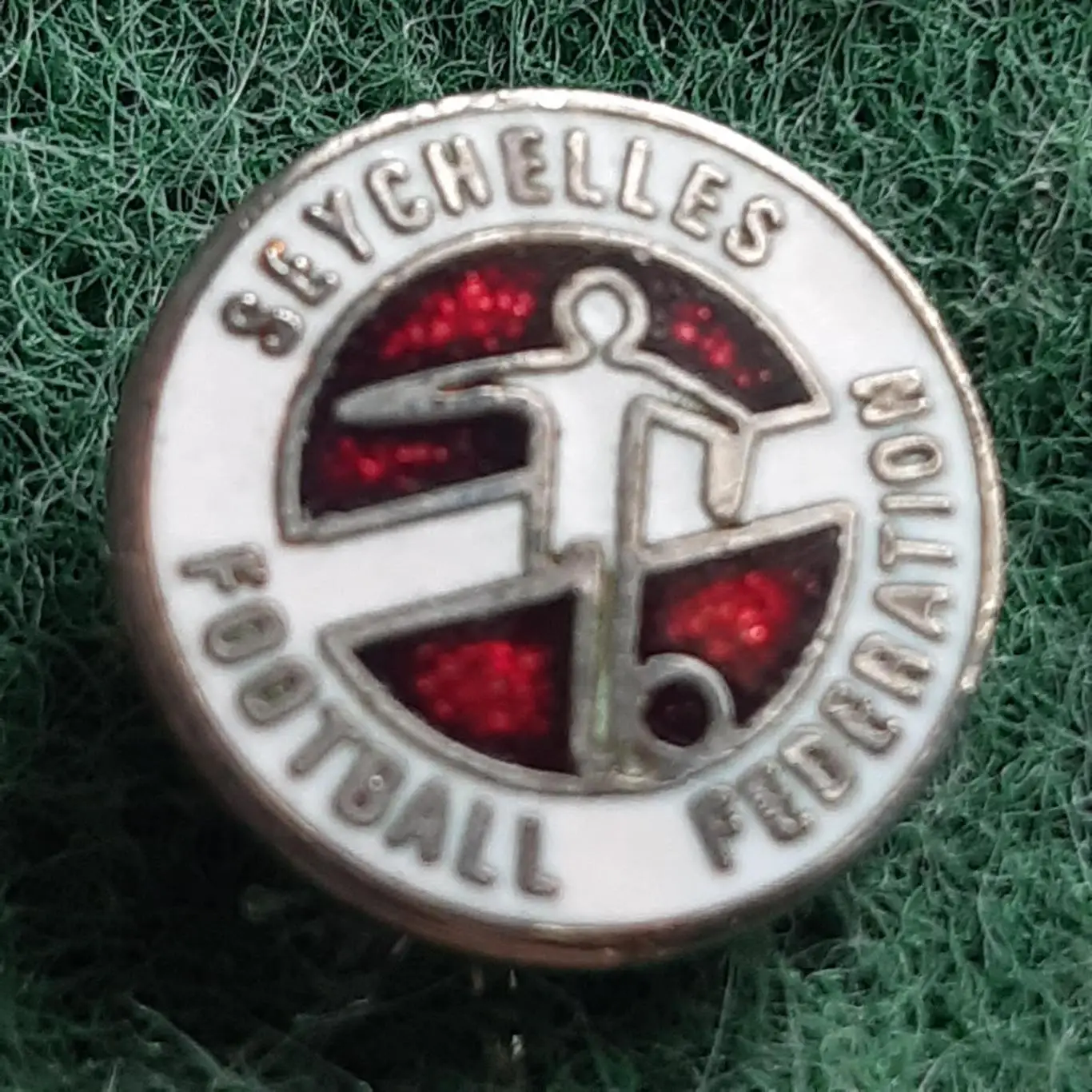 Футбол.федерація ассоціація. СЕЙШЕЛЬСЬКІ ОСТРОВИ-. ЕМАЛЬ 1990-і рр. maker Brown