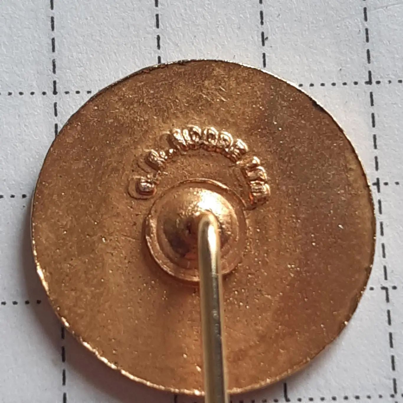 Футбол.федерація ассоціація. СЕНТ -ЛЮСІЯ. ЕМАЛЬ 1990-і рр. makerL.R.Moore Ltd. 2