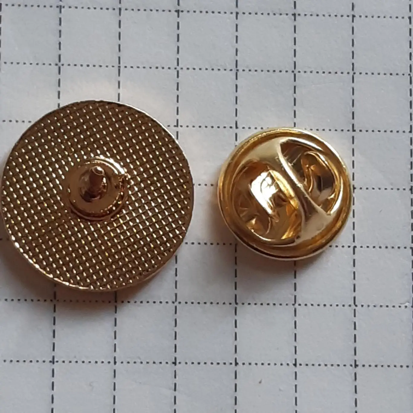 Футбол.федерація ассоціація. НІДЕРЛАНДИ. ЕМАЛЬ 1