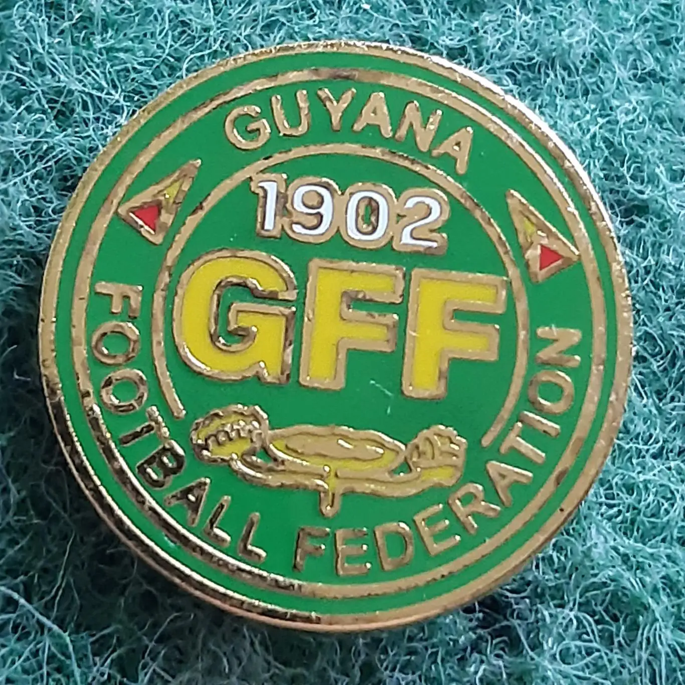 Футбол.федерація ассоціація. ГАЙЯНА. ЕМАЛЬ.