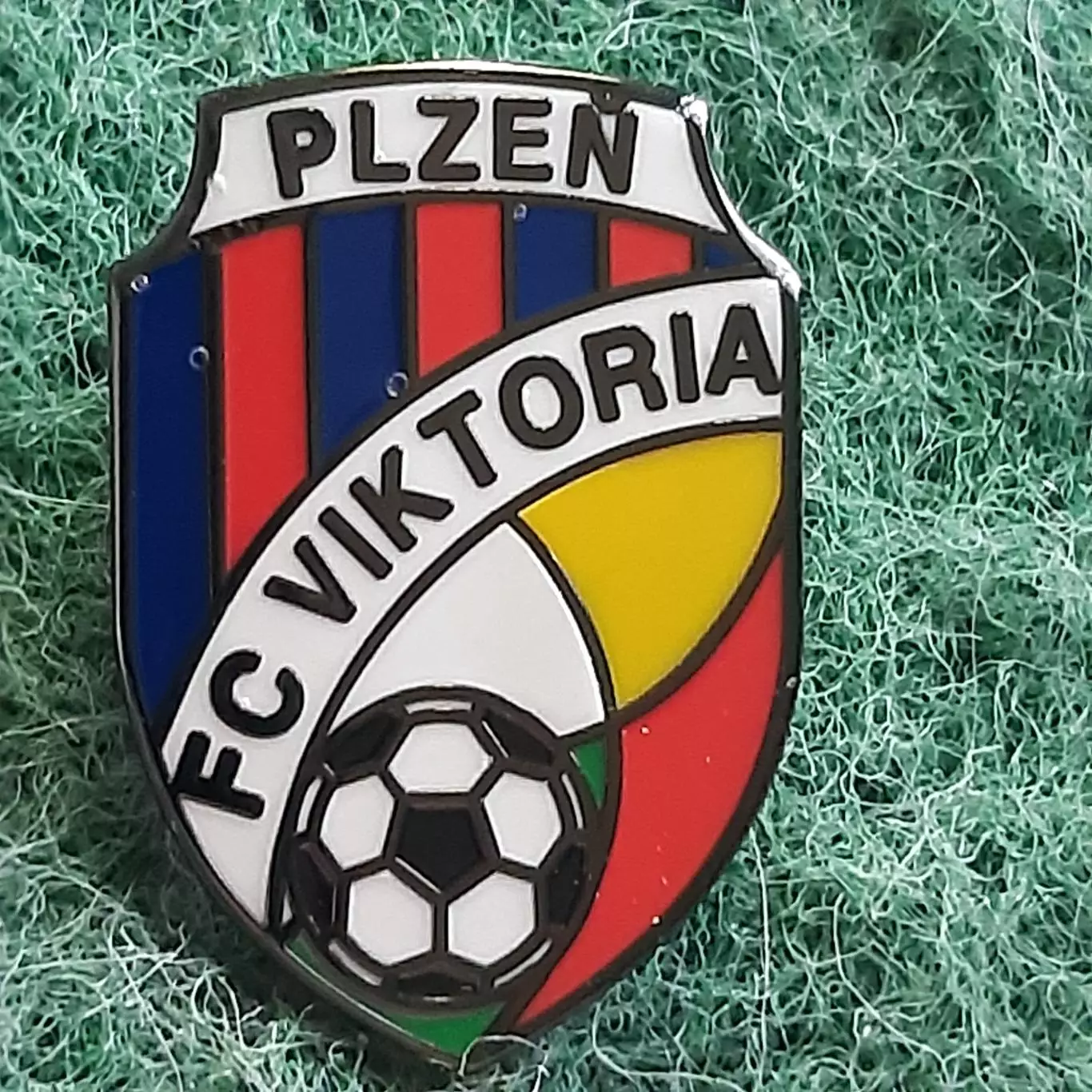 Футбол.клуб.ФК ВІКТОРІЯ ПЛЬЗЕНЬ ЧЕХІЯ.ЕМАЛЬ
