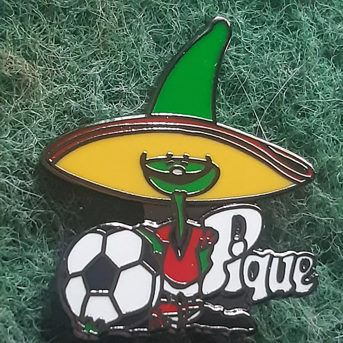 Футбол.Чемпіонат світу.ФІФА.МЕКСИКА 1986.талісман маскот .ЕМАЛЬ