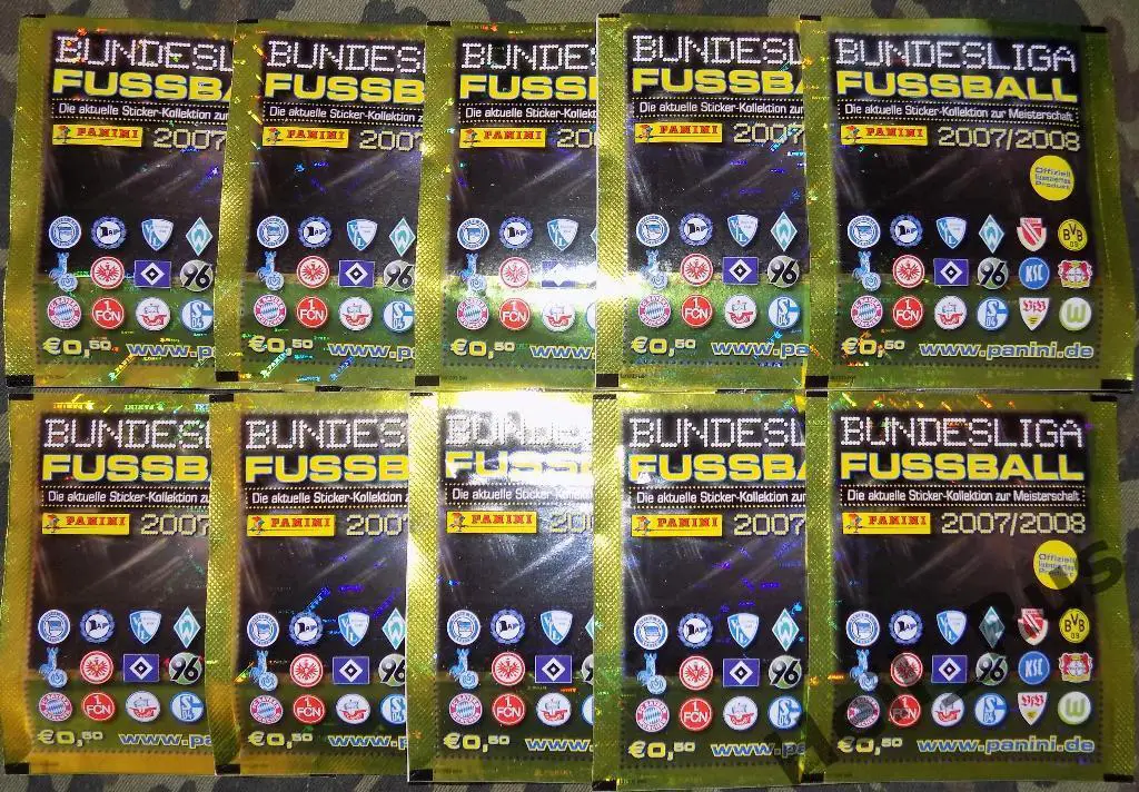 Футбол. 10 запечатанных пакетиков с наклейками Panini Бундеслига 2007-2008