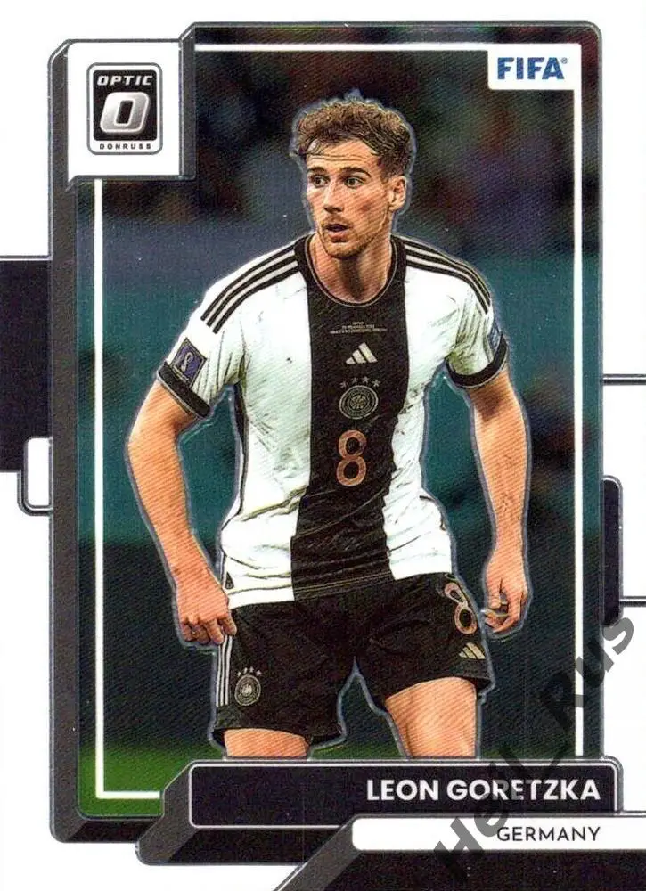 Футбол. Карточка Леон Горецка Германия, Шальке 04, Бавария Мюнхен Panini 2022/23