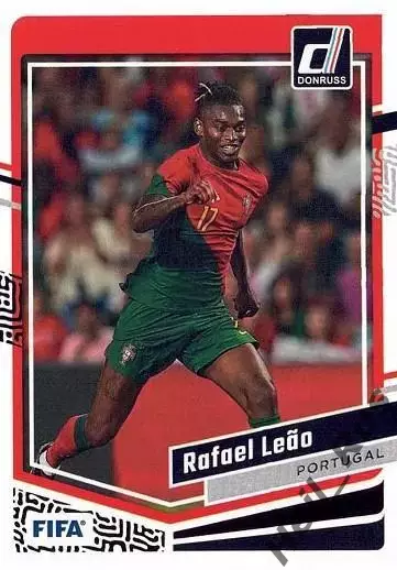 Футбол. Карточка Rafael Leao/Рафаэл Леау (Португалия/Милан/Лилль) Panini 2023/24