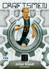 Футбол. Карточка Юлиан Брандт Германия/Боруссия Дортмунд/Байер 04 Panini 2023-24