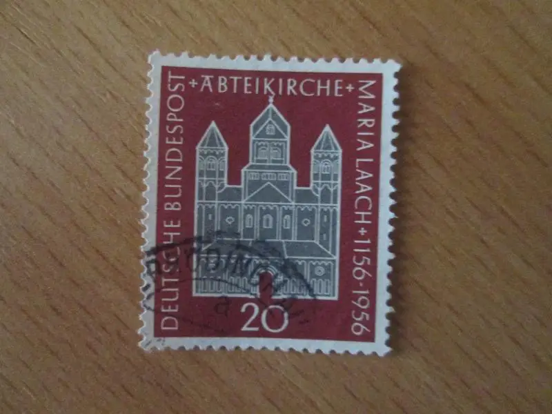 ФРГ. Марка почтовая. 1956 год. Оригинал.