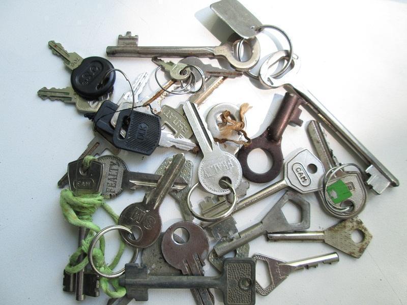 Ключи разные. 1
