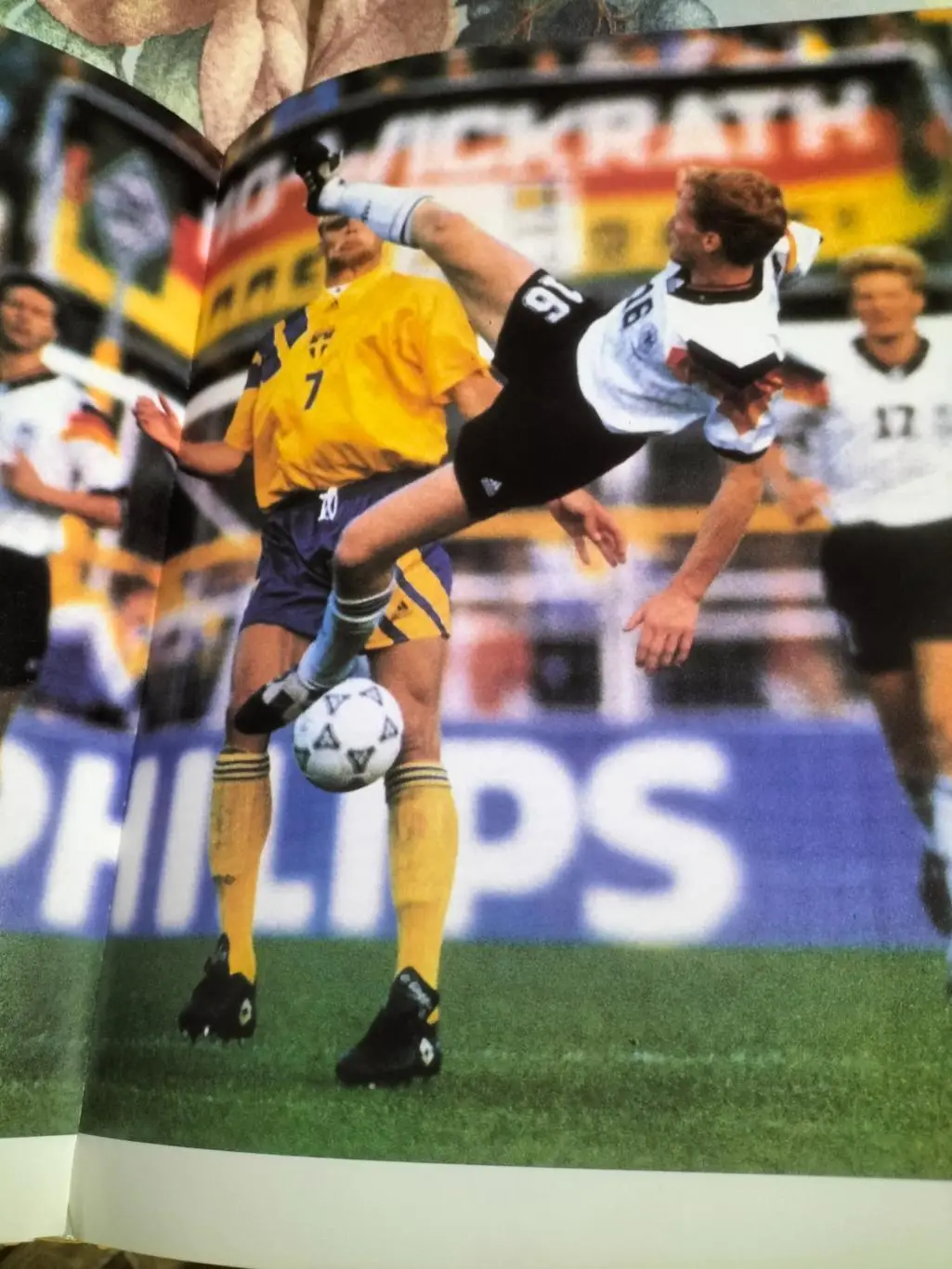 Книга фотоальбом Чемпионат Европы по футболу 1992(Итоги). 6