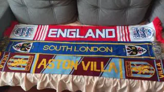Шарф Англия, Астон Вилла
