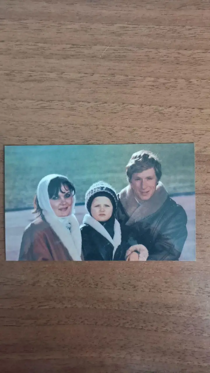 Календарик 1990 Алексей Михайличенко и семья (Динамо Киев)