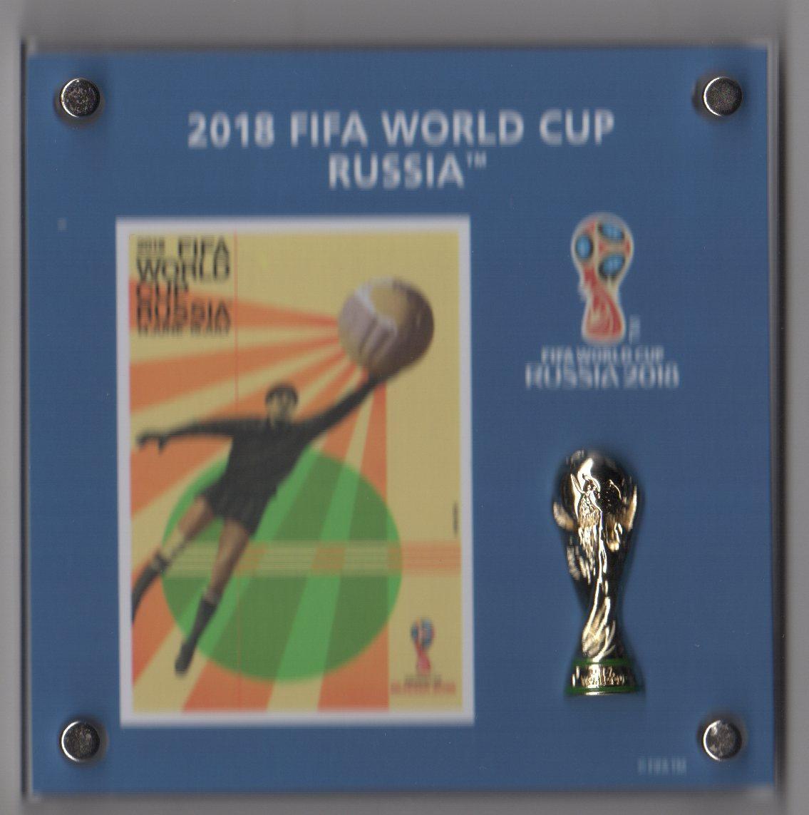 Официальные сувениры ФИФА к Чемпионату Мира по футболу 2018 года в России 1